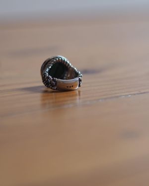 La bague ERNESTINE Onyx