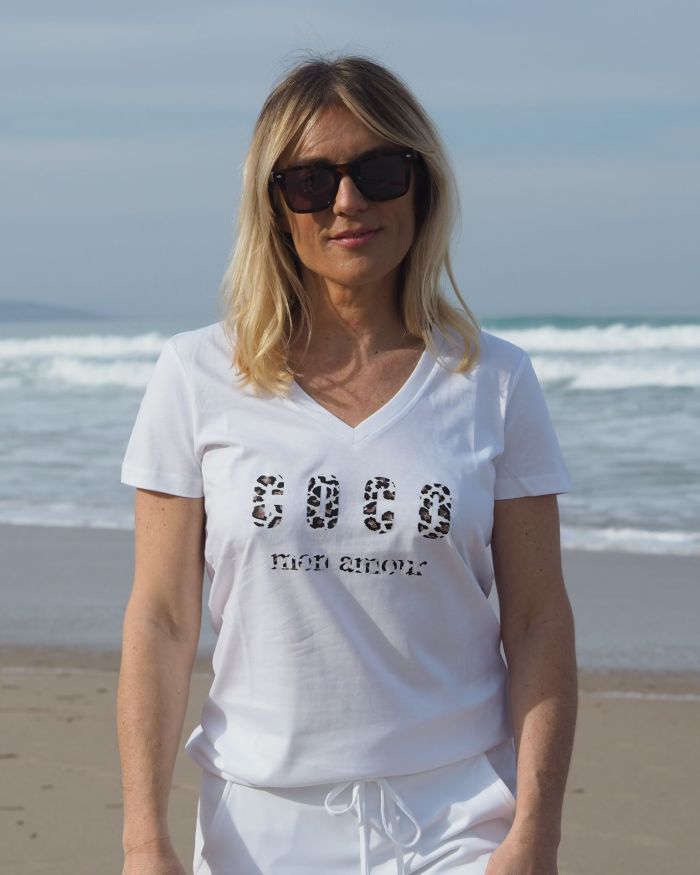 T-SHIRT BLANC COL V COCO MON AMOUR LÉOPARD