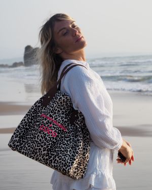 Le LOUIS LEOPARD Je ne suis plus fidèle à COCO ROSE FLUO