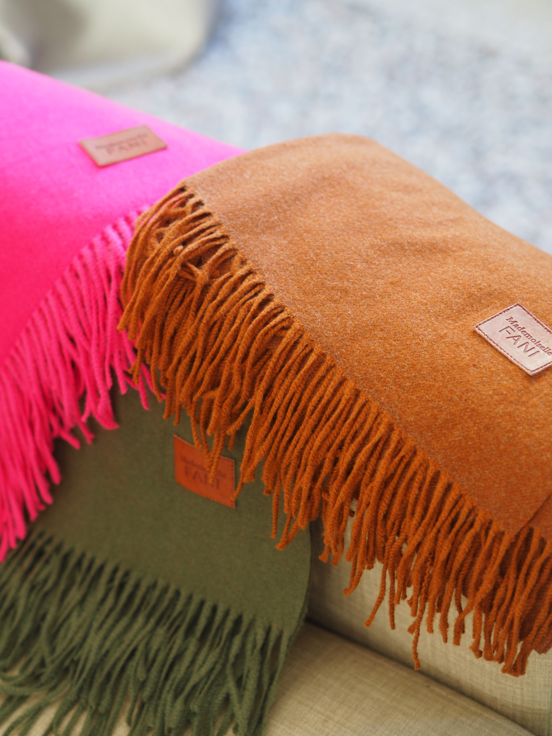 L’ÉCHARPE cachemire KAKI