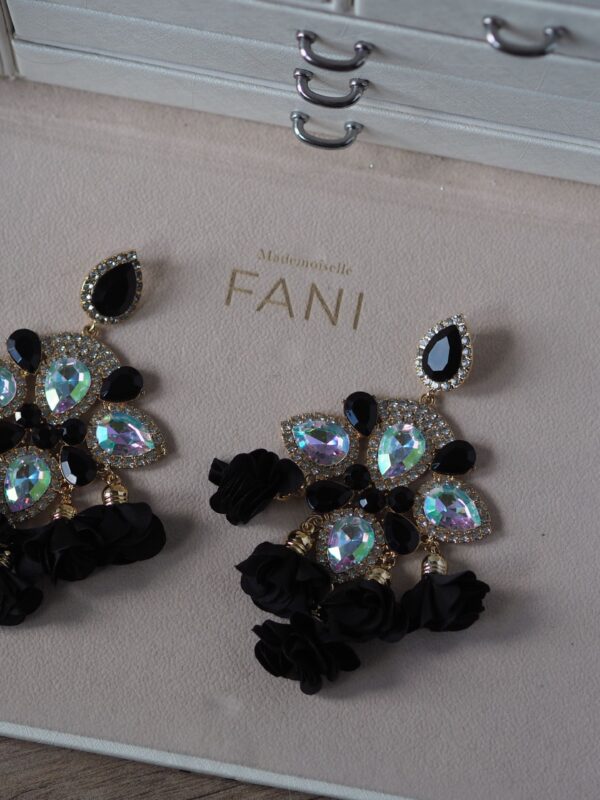 BO MARYLIN pearl rhinestones